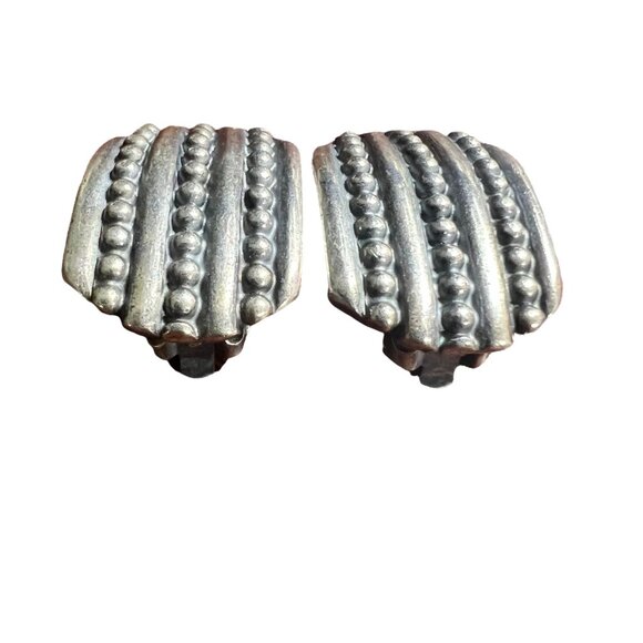 Napier Womens Vintage Clip On Earrings Silver Tone Beaded‎ Textured Bold 80s - Picture 3 of 6